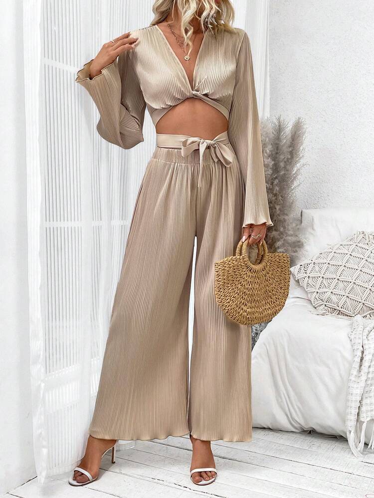 Solid Color Pleated Long Sleeve Jumpsuit