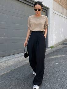 DAZY 字母贴片落肩T恤超大T恤 - 卡其色 - 查看 8