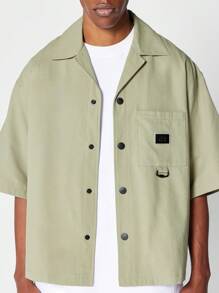 SUMWON 鼠尾草绿色超大号工作服纽扣短袖衬衫爱尔兰主题休闲春季轻便圣帕特里克节节日服装实用夹克