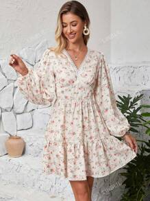 Women's V-Neck Long Sleeve Patchwork Floral Print Lace Trimmed Dress
