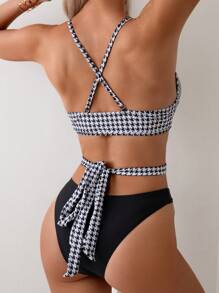 SHEIN Swim 夏季女士千鸟格交叉系带吊带比基尼上衣和纯色下装泳装套装 - 黑與白 - 查看 2