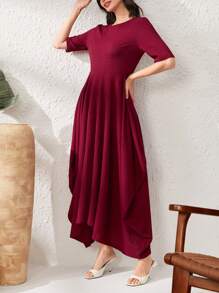 Al Najma 女款圓領側垂褶連身裙 - 紅色 - 查看 6