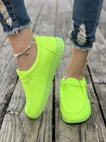 รองเท้าผ้าใบสบายๆ แบบสวมง่าย ส้นต่ำผู้หญิง ใหม่ 2025 อเนกประสงค์ เสื้อผ้าเครื่องแต่งกายผ่อนคลาย สำหรับทุกฤดู - สีเขียว - ดู 3