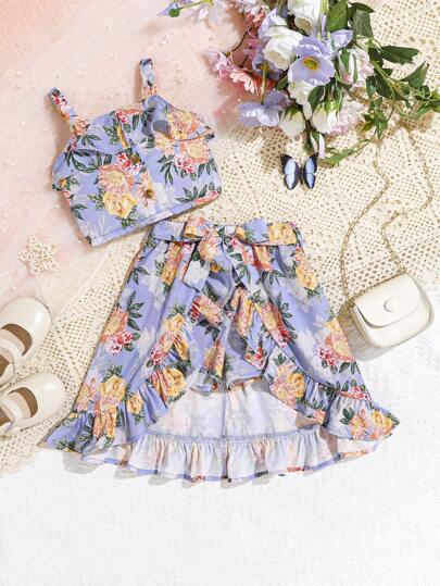SHEIN 寶寶女孩夏日假日花卉圖案肩帶上衣配褶邊，腰帶和裙子套裝
