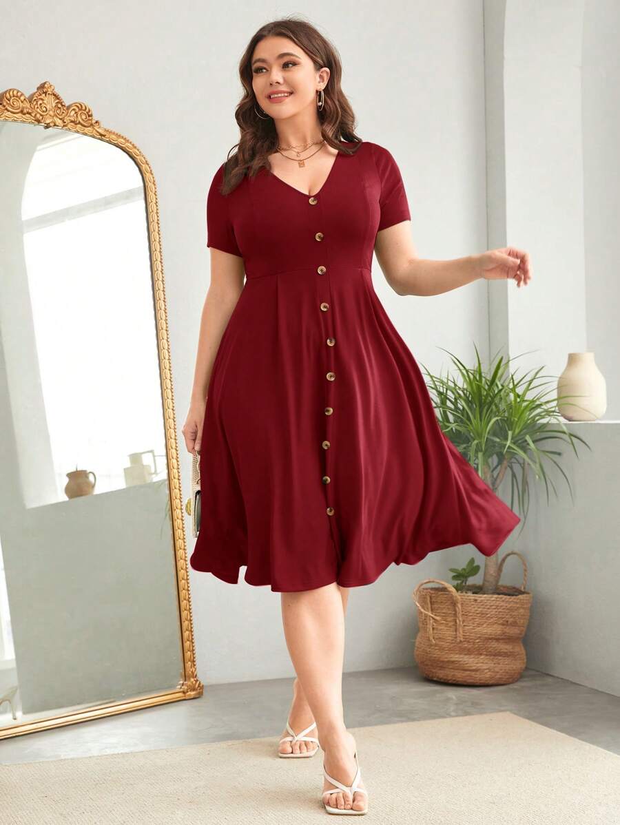 SHEIN Clasi Women's Plus Size Buttoned V-Neck Waist-Cinching Dress
