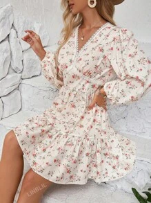 Women's V-Neck Long Sleeve Patchwork Floral Print Lace Trimmed Dress