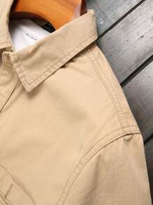 Manfinity Homme Áo sơ mi nam denim màu trơn phía trước, áo sơ mi đô thị cotton trơn màu kem - Màu Khaki - Xem 5