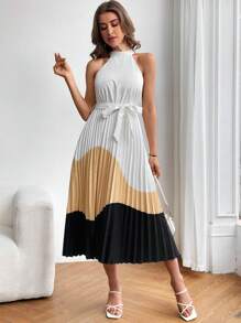 SHEIN Privé Women's Contrast Color Pleated Hem Halter Neck Dress - Multicolor - View 4