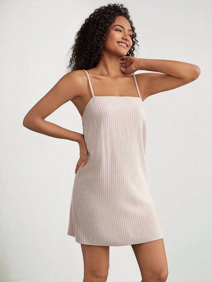 Ocili 女士純色肩帶家居裙 - 卡其色 - 查看 1