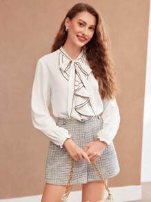 MOTF PREMIUM 編織女士對比邊綁領荷葉邊修飾上衣 - 白色 - 查看 7