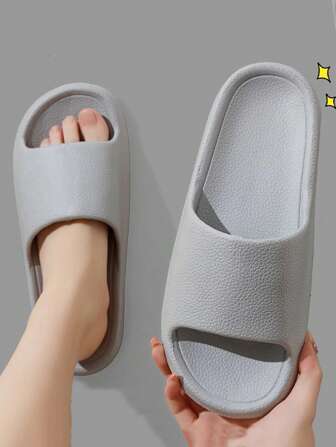 Fashionable And Versatile Soft Grey Leather Pattern Simple Style Eva Material Women's Slippers With Silent Soft Outsole And Anti-Slip For Bathroom And Home