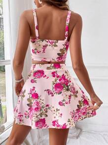 SHEIN VCAY Floral Printed Crop Cami Top And Skirt Vacation 2 Piece Set