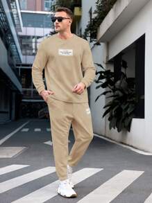 Manfinity VCAY Men's Plus Size Letter Printed Sweatshirt And Sweatpants Set For Casual Wear