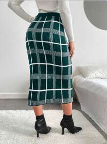 Chiquease Women's Jacquard Plaid & Stripe Knit Skirt - Dark Green - View 2