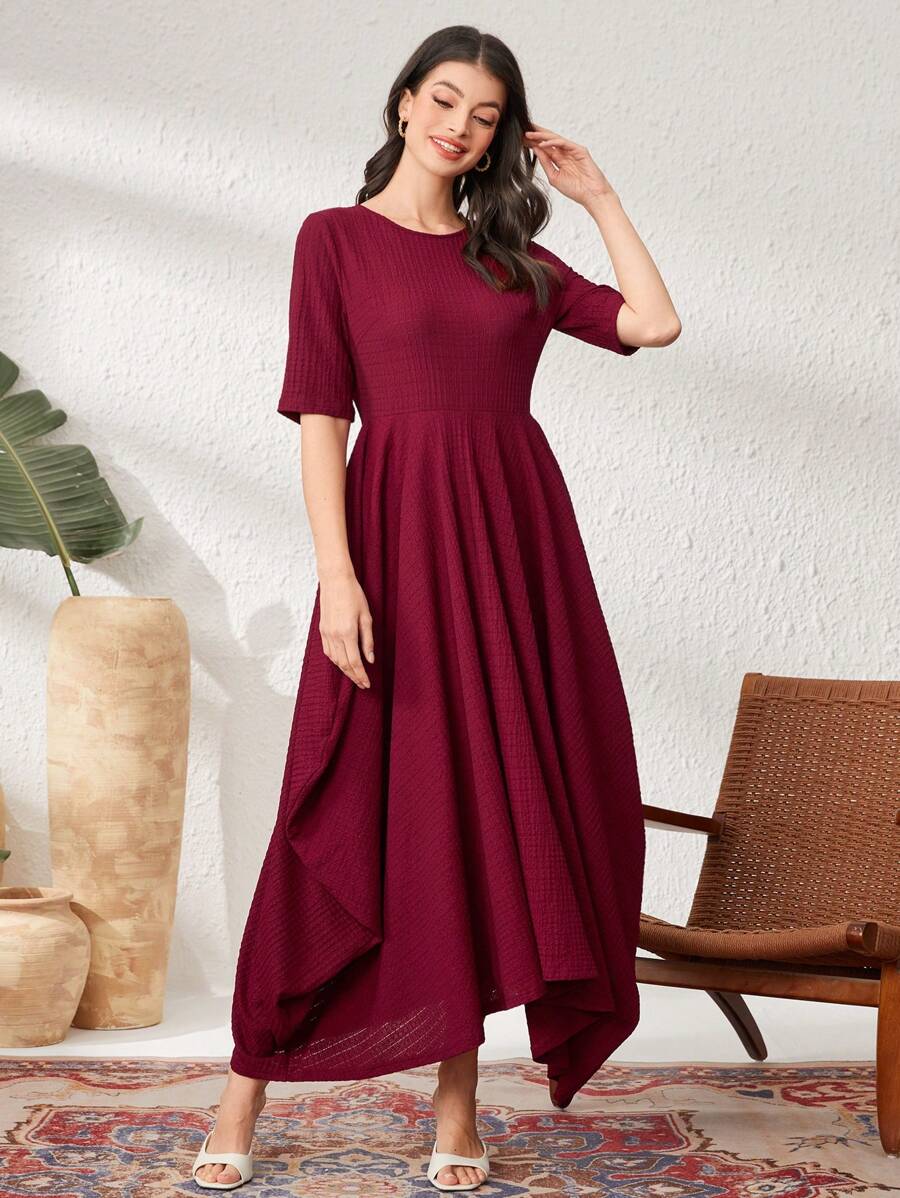 Al Najma 女款圓領側垂褶連身裙 - 紅色 - 查看 1