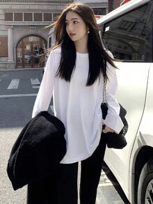 女士纯色圆领休闲宽松长袖 T 恤