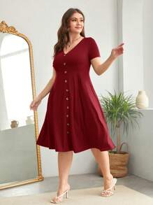 SHEIN Clasi Women's Plus Size Buttoned V-Neck Waist-Cinching Dress