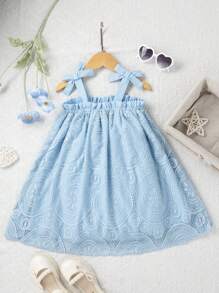 SHEIN Young Girl's Blue Floral-Printed Water Soluble Lace Cami Dress
