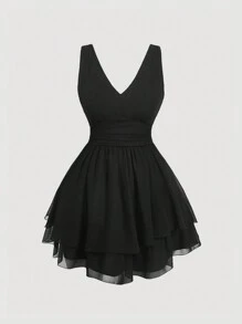 SHEIN MOD Plus Size Women's Multi-Layered Hem Waist Ruched Black Vintage Dress,Valentine Day - Black - View 1