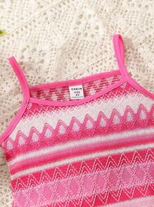 SHEIN Set de două piese pentru fetiță tânără, cu tiv asimetric, cu imprimeu geometric, camisole și pantaloni evazați - Roz - Vizualizare 6