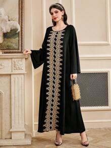 Al Najma Floral Applique Decoration Long Dress - Black - View 1