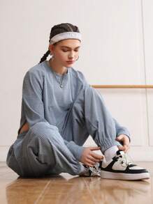 SHEIN Sports Women's Split Hem Cropped Top And Slant Pocket Pants Sportswear Set - Baby Blue - View 6