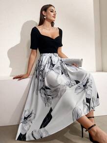 Mulvari Women's Random Printed Simple Daily Wear Skirt, Maxi Skirt - Black and White - View 5