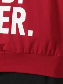 SHEIN 年輕男孩春秋款印字葡萄酒紅色休閒運動衫,春夏長袖t恤 - 酒紅色 - 查看 3