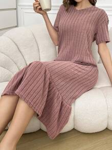 女士短袖v領睡裙