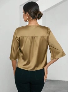 GENKIRA Women Blouses Simpul Ruffle Tombol Depan Plain Casual Anggun - Sampanye - View 2