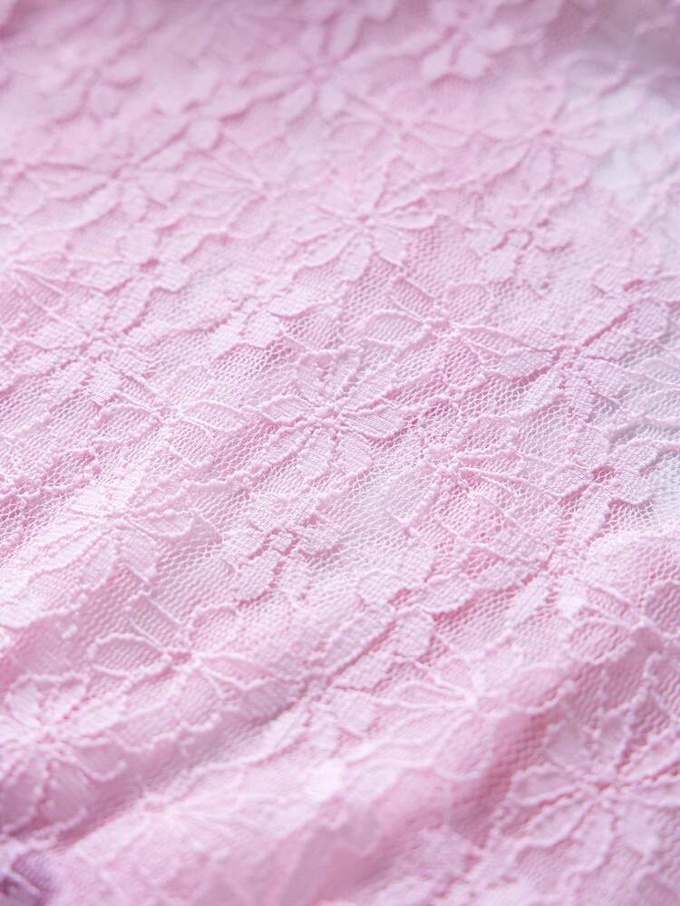 Plus Size Knitted Top With Lace Patchwork