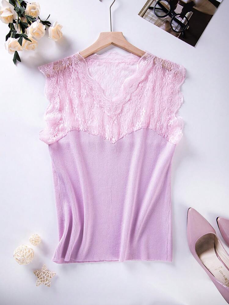 Plus Size Knitted Top With Lace Patchwork