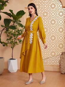 Al Najma Floral Applique Lantern Sleeve Arabian Dress With Patchwork - Yellow - View 7