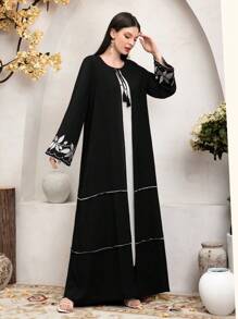 Al Najma Women's Patchwork Plant Print Flare Sleeve Modest Full Length Long Sleeve Abaya Dress, Fashion Abaya For Casual/Festival/Gathering/Travel - Black - View 7
