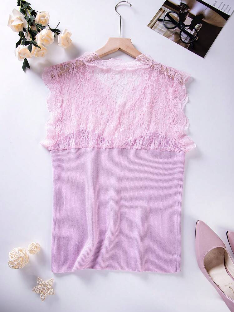 Plus Size Knitted Top With Lace Patchwork