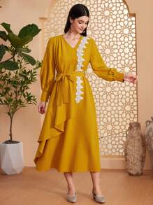 Al Najma Floral Applique Lantern Sleeve Arabian Dress With Patchwork - Yellow - View 5
