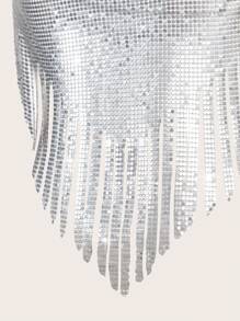 SHEIN SXY Valentine's Day Moda Mujeres Hermosas Top De Halter Ajustable Sin Tirantes Sin Espalda Corto Ajustado Con Cuello Profundo, Sexy Para La Noche En El Club Con Borla De Metal