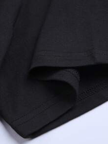Manfinity Roughcore Men's Color-Block Round Neck T-Shirt And Letter Printed Shorts Set - Black - View 4