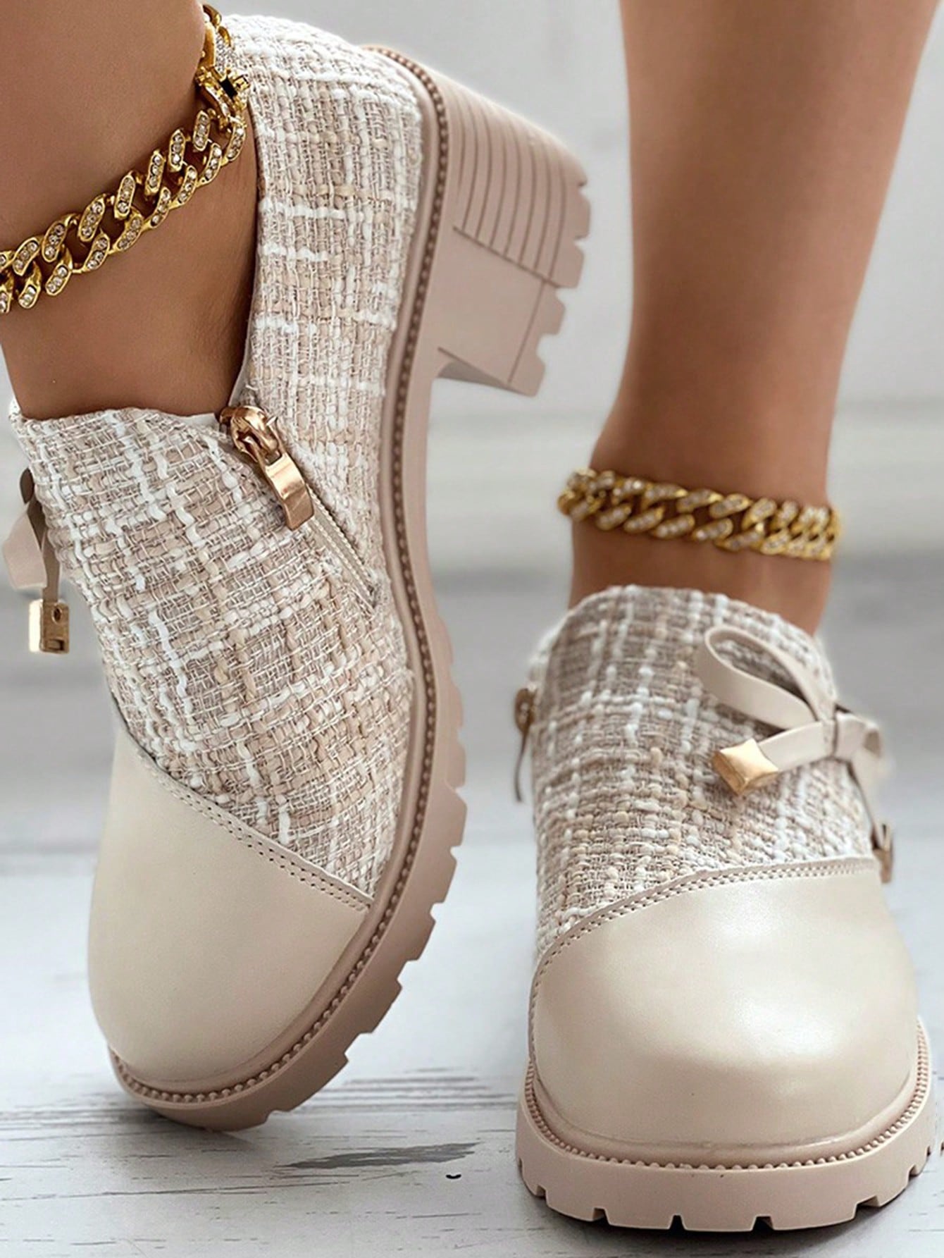 حذاء نسائي رسمي بكعب عالي وصول جديد، مزين بتفاصيل...