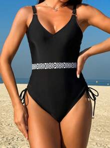 SHEIN Swim Maillot de bain une pièce avec imprimé géométrique d'été et découpes, pour le carnaval