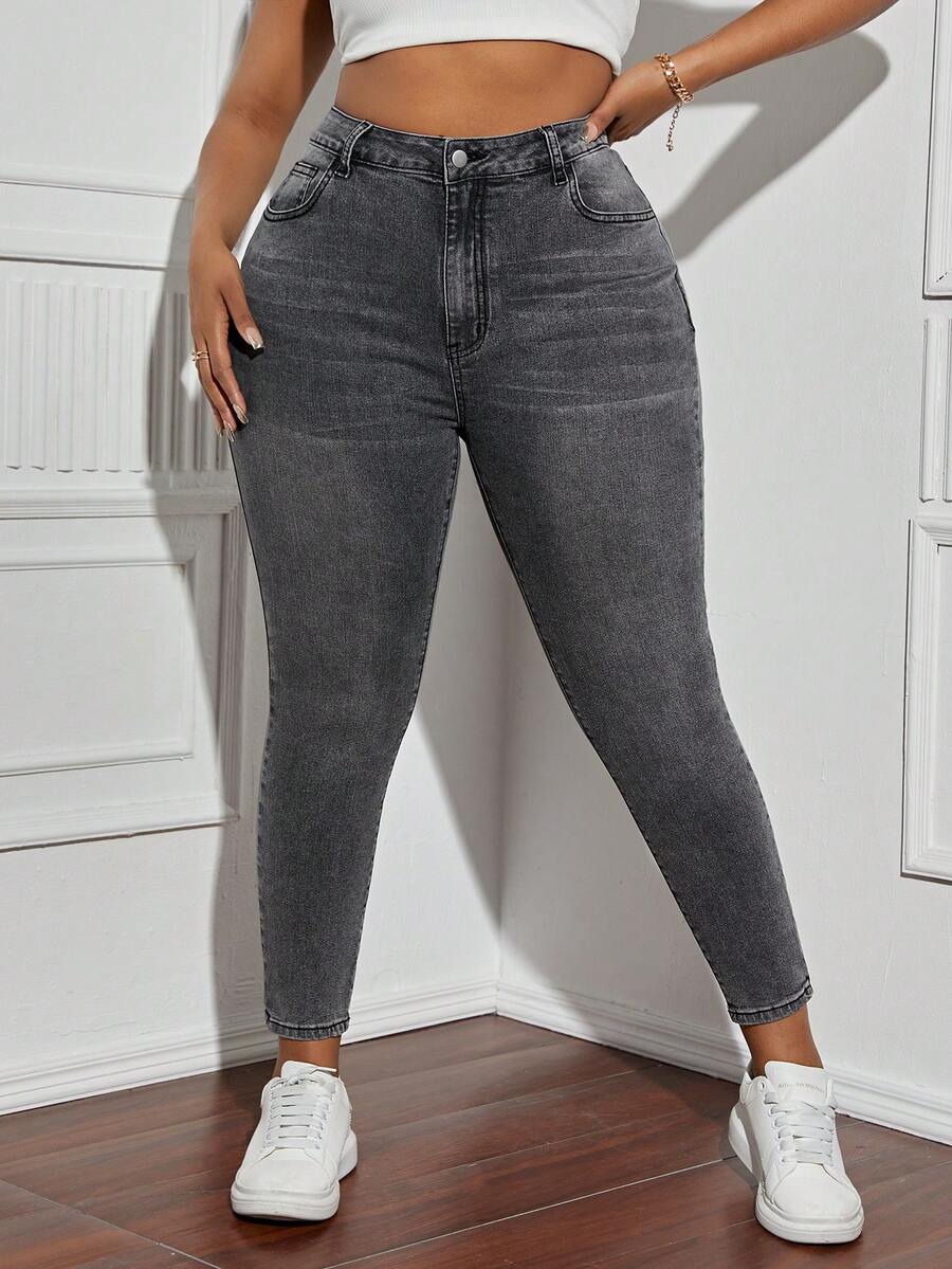 SHEIN EZwear 大尺碼修身休閒牛仔褲 - 淺灰色 - 查看 1