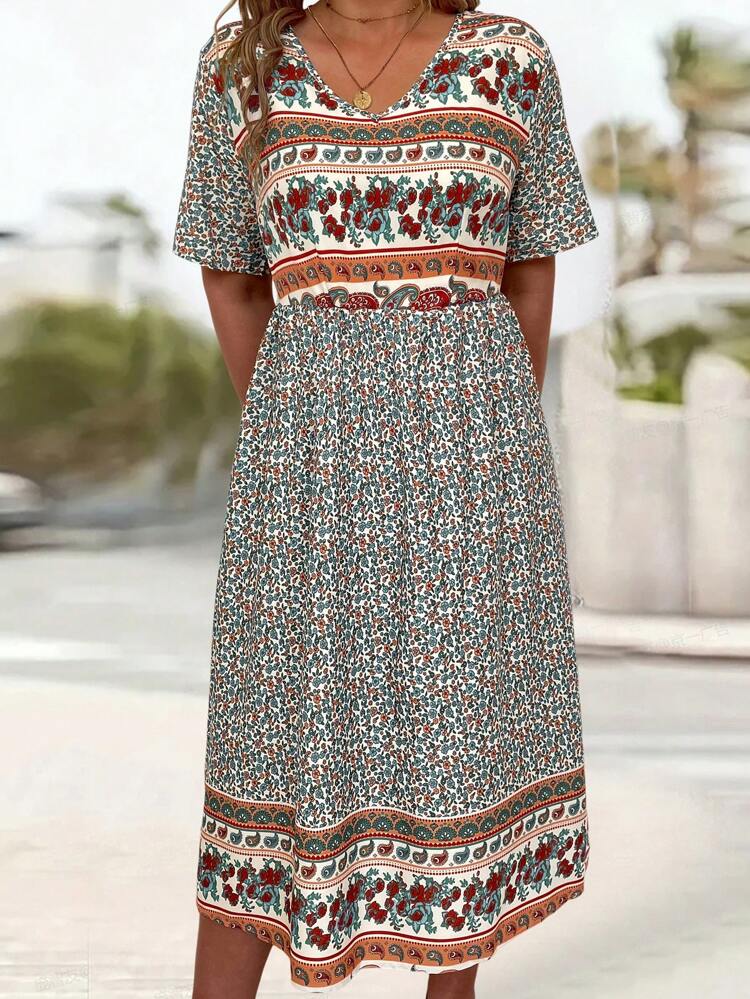 Plus Ditsy Floral Slant Pocket Dress