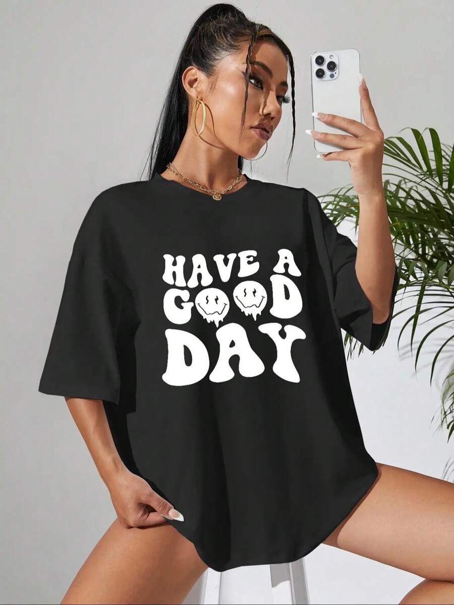 女士休闲宽松标语及表情印花圆领落肩T恤 - 黑色 - 查看 1