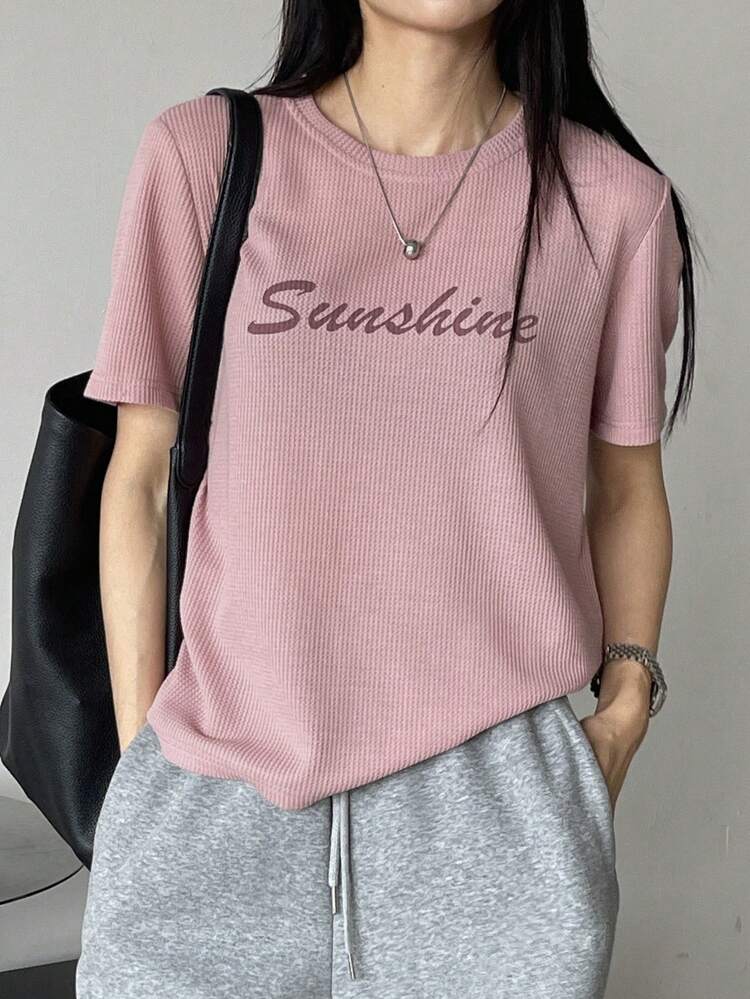 Women's Short Sleeve T-Shirt With Letter Print, Round Neck And Texture, Loose Fit Summer