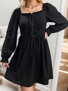 SHEIN Unity 女士正方領綁帶前裝飾荷葉袖a字裙 - 黑色 - 查看 4