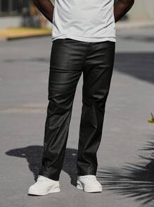 Manfinity Homme 男士加大號人造皮革直筒牛仔褲