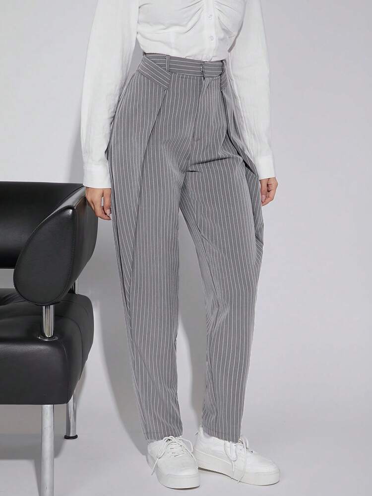 Women Folded Tapered Pants