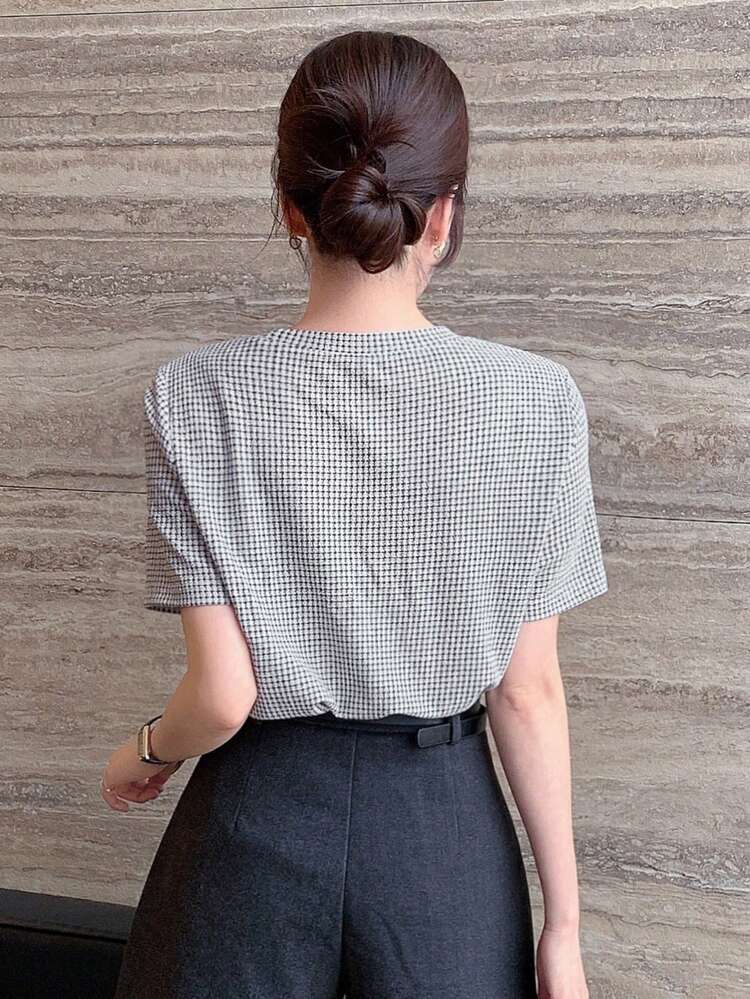 Women's Texture Round Neck Slim-Fit Short Sleeve Plaid T-Shirt,Fall Clothes