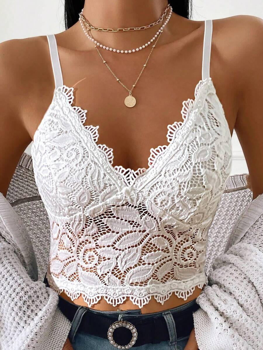 Chiquease 纯色蕾丝吊带背心，适合夏季度假、海滩、休闲日常穿着 - 白色 - 查看 1
