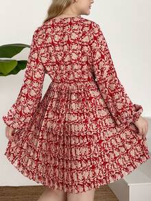 SHEIN Frenchy Plus Size Vacation Pleated Printed Lantern Sleeve V-Neck Dress